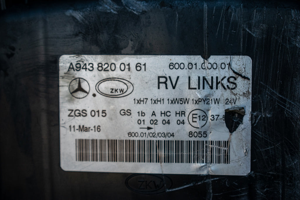 MERCEDES-BENZ ACTROS MP II - DRIVER'S - 前照灯 适用于 卡车:图3 MERCEDES-BENZ ACTROS MP II - DRIVER'S - 前照灯 适用于 卡车:图3