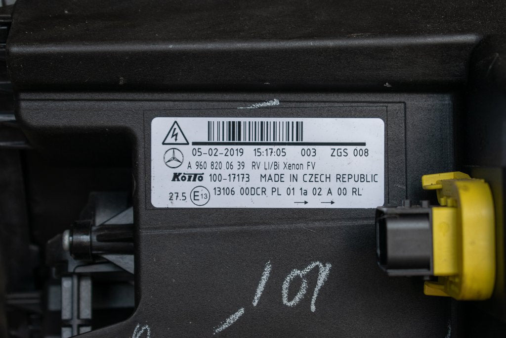 MERCEDES-BENZ ACTROS MP IV XENON LIGHTS - EURO VI - DRIVER - 灯光/ 照明 适用于 卡车:图2 MERCEDES-BENZ ACTROS MP IV XENON LIGHTS - EURO VI - DRIVER - 灯光/ 照明 适用于 卡车:图2