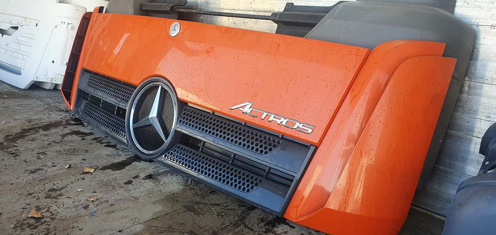 MERCEDES-BENZ ACTROS MP4 - 引擎罩 适用于 卡车:图2 MERCEDES-BENZ ACTROS MP4 - 引擎罩 适用于 卡车:图2