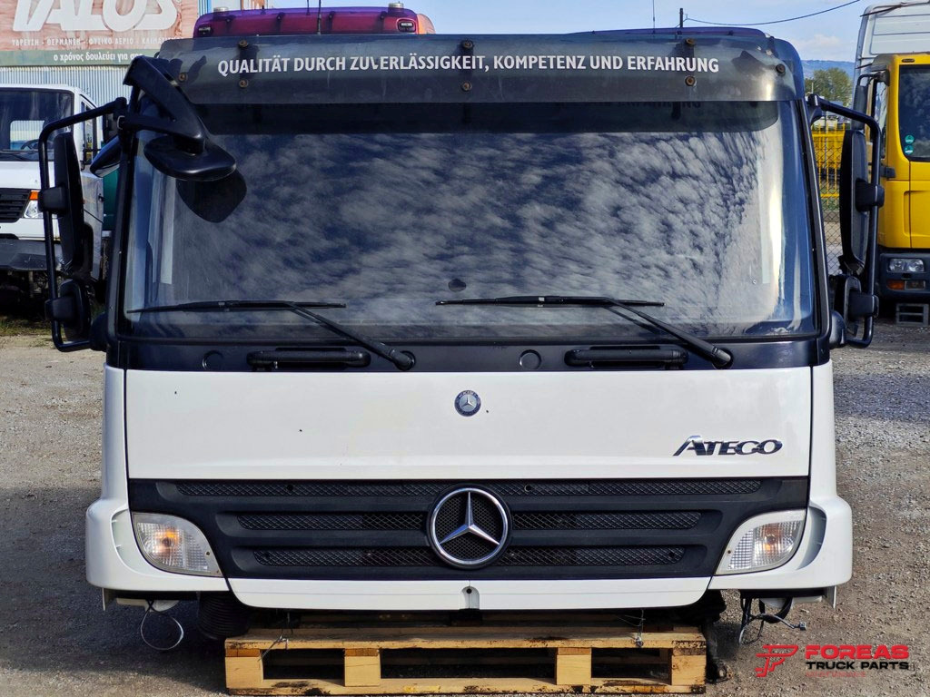 MERCEDES-BENZ ATEGO 2 818 - 驾驶室 适用于 卡车:图2 MERCEDES-BENZ ATEGO 2 818 - 驾驶室 适用于 卡车:图2