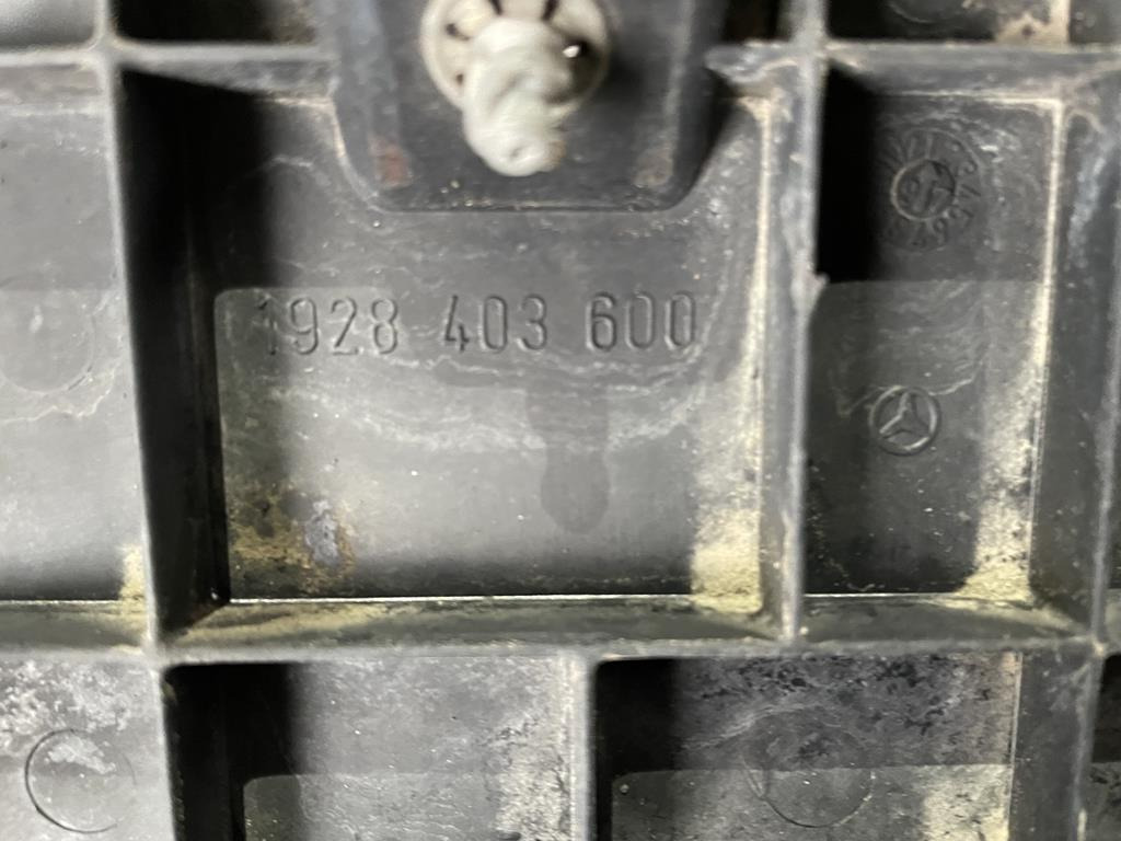 MERCEDES-BENZ ATEGO - A 906 074 16 47 - 车身和外部 适用于 卡车:图3 MERCEDES-BENZ ATEGO - A 906 074 16 47 - 车身和外部 适用于 卡车:图3