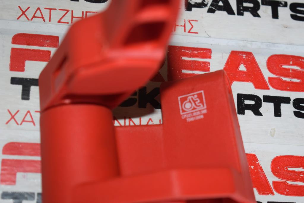 MERCEDES-BENZ ATEGO CAB LIFTING HANDLE (RED) - 车门及其零件 适用于 卡车:图2 MERCEDES-BENZ ATEGO CAB LIFTING HANDLE (RED) - 车门及其零件 适用于 卡车:图2