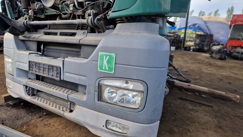 MERCEDES-BENZ AXOR - 保险杠 适用于 卡车:图2 MERCEDES-BENZ AXOR - 保险杠 适用于 卡车:图2