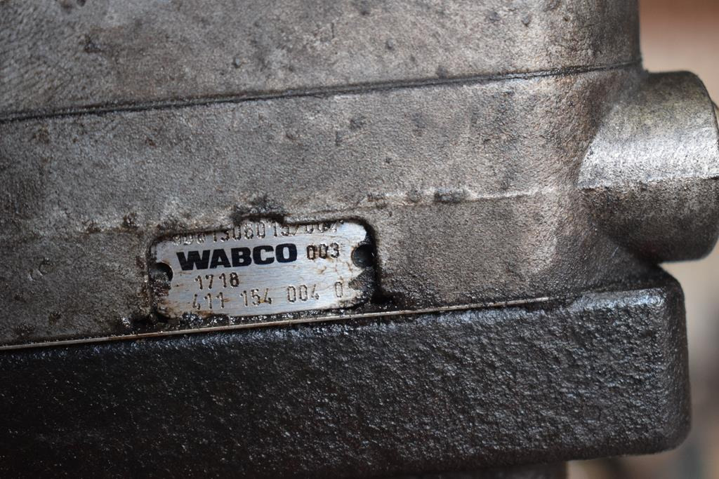 WABCO 411 154 004 - 空气制动压缩机 适用于 卡车:图4 WABCO 411 154 004 - 空气制动压缩机 适用于 卡车:图4