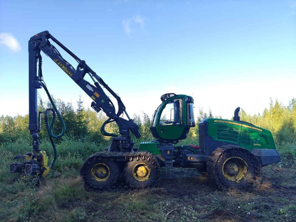 John Deere 1270 G - 林业收割机:图2 John Deere 1270 G - 林业收割机:图2