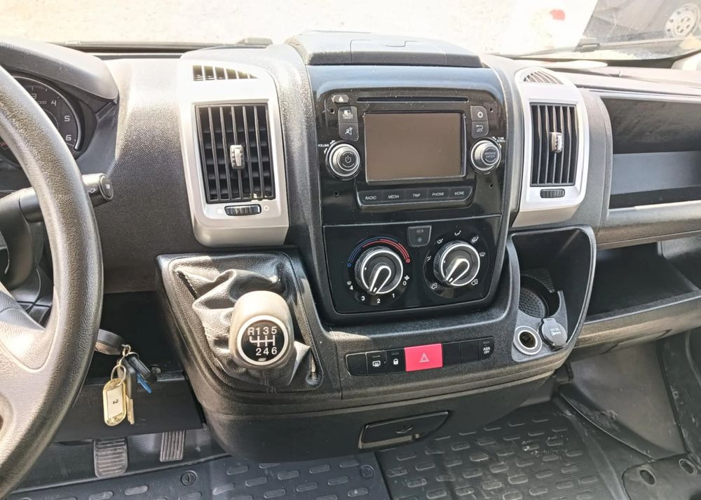 Fiat DUCATO 2.3, L3H2 - 紧凑型面包车:图3 Fiat DUCATO 2.3, L3H2 - 紧凑型面包车:图3