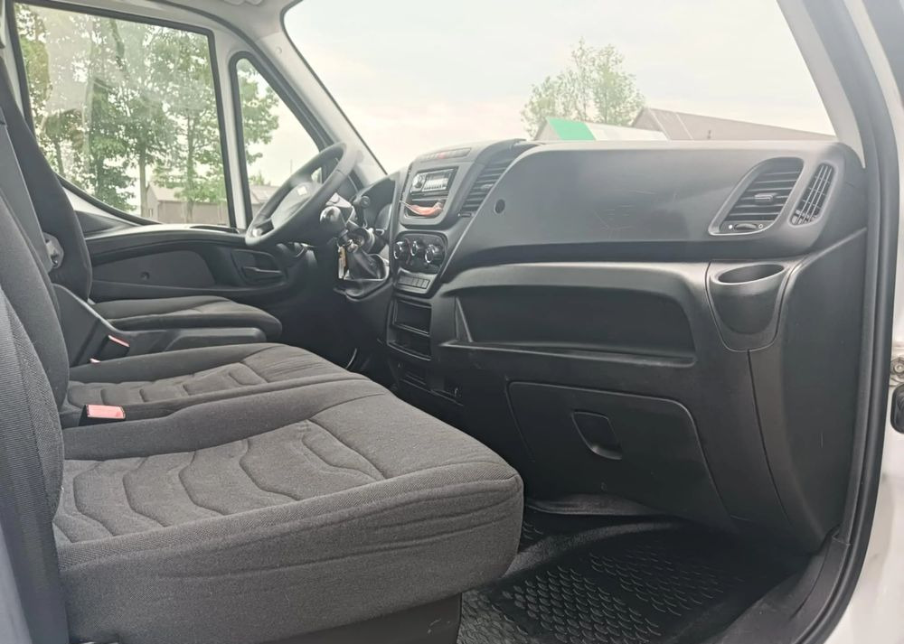 Iveco 35C13, 35C12, 35C14, 35C15 - 翻斗货车:图4 Iveco 35C13, 35C12, 35C14, 35C15 - 翻斗货车:图4