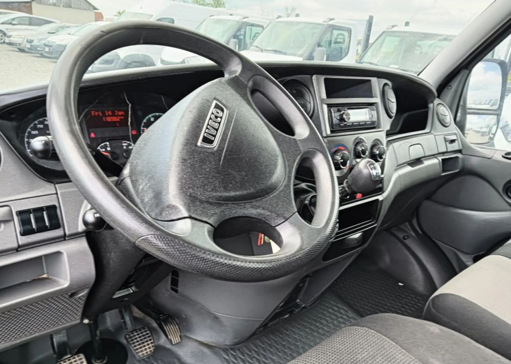 Iveco 35C13, 35C12, 35C14, 35C15 - 驾驶室底盘卡车:图3 Iveco 35C13, 35C12, 35C14, 35C15 - 驾驶室底盘卡车:图3