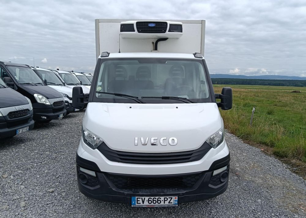 Iveco 35C14, 35C13, 35C12 - 冷藏货车:图2 Iveco 35C14, 35C13, 35C12 - 冷藏货车:图2