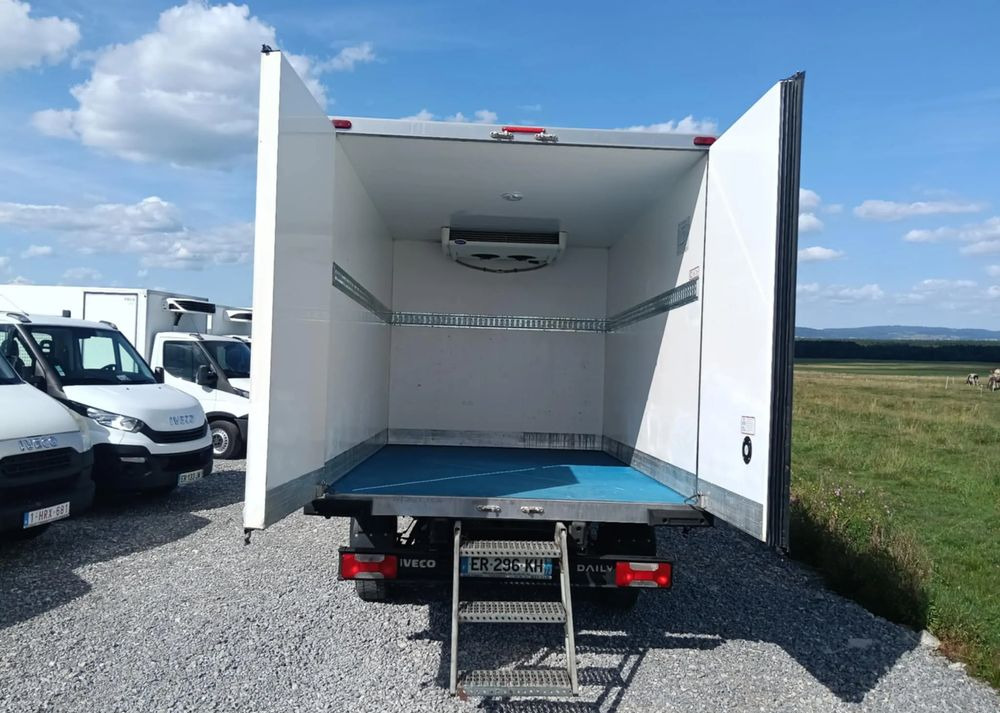 Iveco 35S16, 35S15, 35S14, 35S13, 35C13, 35C14 - 冷藏货车:图4 Iveco 35S16, 35S15, 35S14, 35S13, 35C13, 35C14 - 冷藏货车:图4