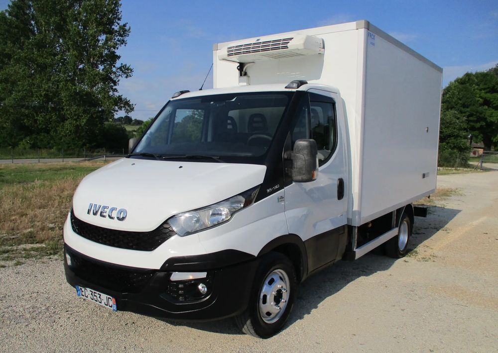 Iveco Daily 35C13 chłodnia Mroźnia na bliźniaku 35-130 Thermo King agregat - 冷藏货车:图1 Iveco Daily 35C13 chłodnia Mroźnia na bliźniaku 35-130 Thermo King agregat - 冷藏货车:图1