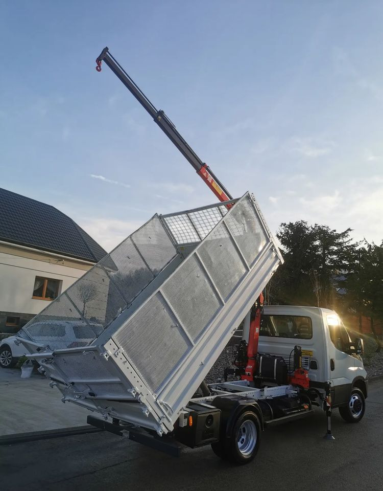 Iveco Daily 35C15 Kiper HDS dzwig 3.0-150KM wywrotka Hak - 翻斗货车:图3 Iveco Daily 35C15 Kiper HDS dzwig 3.0-150KM wywrotka Hak - 翻斗货车:图3