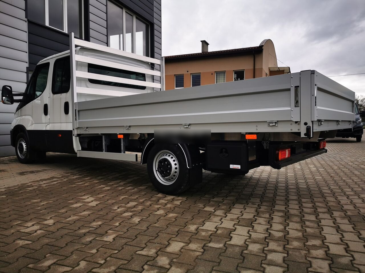 新的 平板货车 IVECO Daily 180KM r. oś 4100:图8 新的 平板货车 IVECO Daily 180KM r. oś 4100:图8