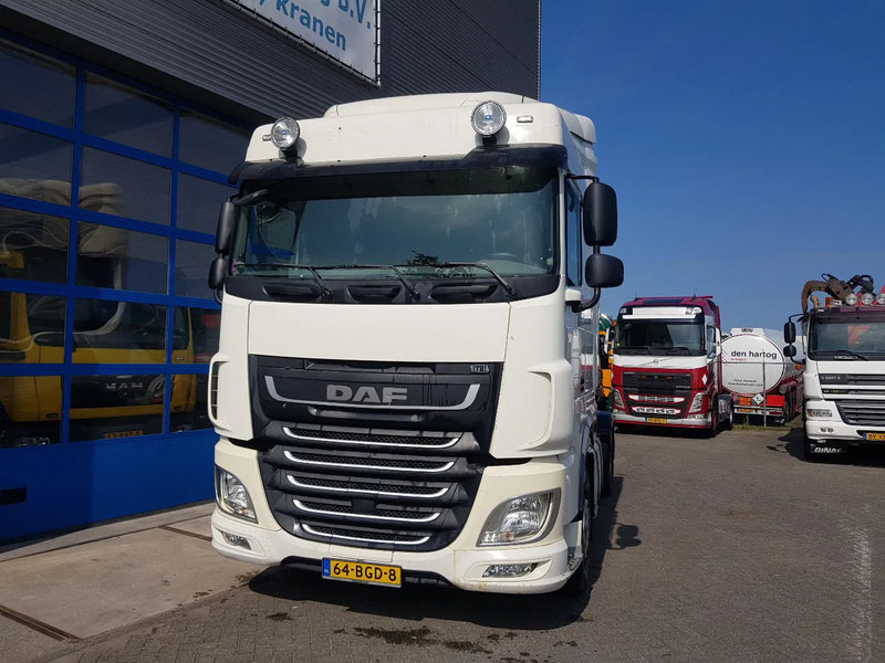 DAF XF 460 FTP 6x2 Hydraulic Night Airco - 牵引车:图4 DAF XF 460 FTP 6x2 Hydraulic Night Airco - 牵引车:图4