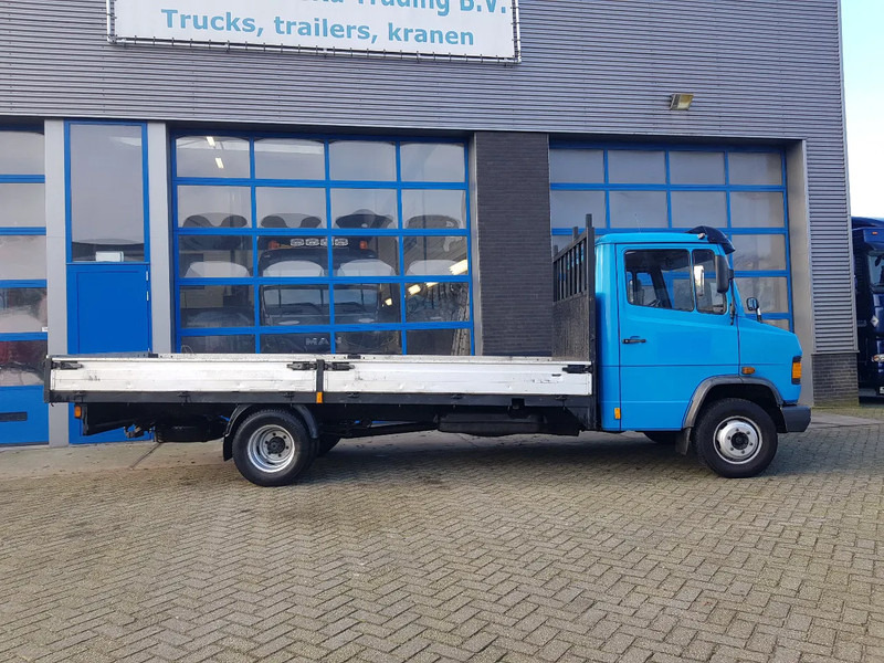 Mercedes-Benz 611 D Open laadbak Manual 租赁 Mercedes-Benz 611 D Open laadbak Manual：图6