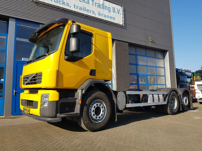 Volvo FE 300 EEV 6X2 Retarder Pto 234.000 KM TÜV - 驾驶室底盘卡车:图1 Volvo FE 300 EEV 6X2 Retarder Pto 234.000 KM TÜV - 驾驶室底盘卡车:图1