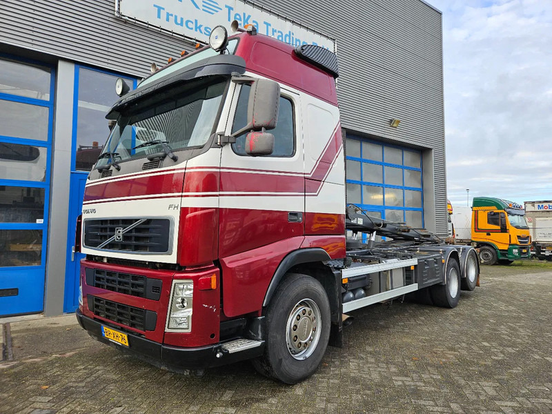 Volvo FH 520 6x2 old Tacho NCH Kabelsysteem Euro 3 - 光缆系统卡车:图1 Volvo FH 520 6x2 old Tacho NCH Kabelsysteem Euro 3 - 光缆系统卡车:图1