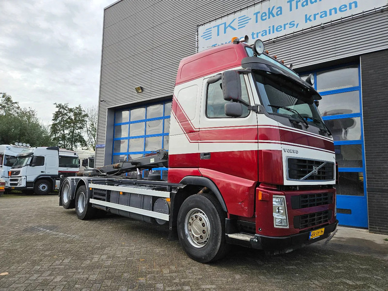 Volvo FH 520 6x2 old Tacho NCH Kabelsysteem Euro 3 - 光缆系统卡车:图5 Volvo FH 520 6x2 old Tacho NCH Kabelsysteem Euro 3 - 光缆系统卡车:图5