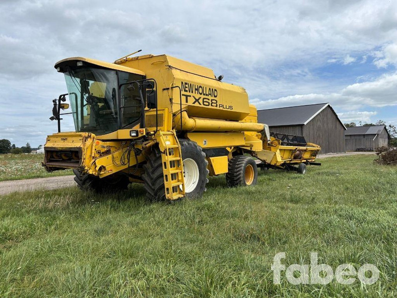 New Holland TX68 Plus - 联合收割机:图1 New Holland TX68 Plus - 联合收割机:图1