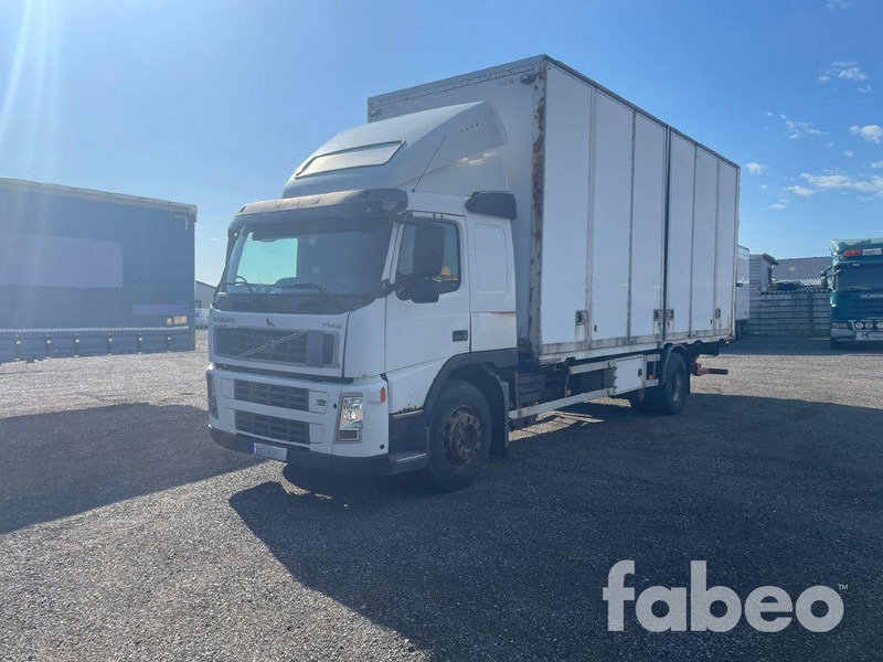 Volvo FM 9 - 厢式卡车:图1 Volvo FM 9 - 厢式卡车:图1