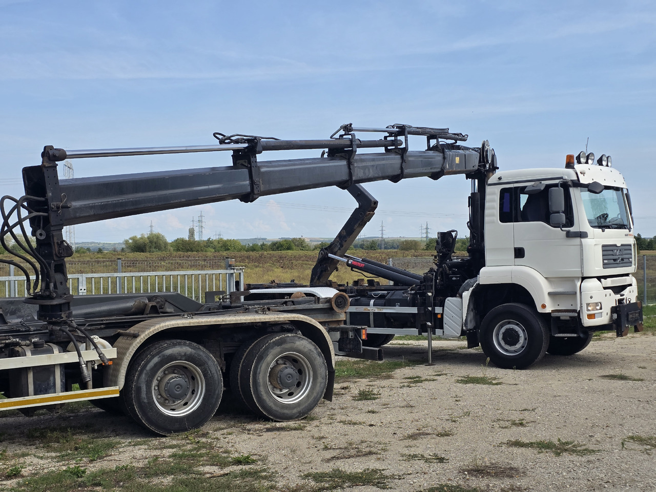 MAN TGA 26.440 6X6 / HOOK SYSTEM / HIAB 166D REMOTE SPECIAL PRICE ONLY THIS YEAR - 吊钩升降车, 起重车:图4 MAN TGA 26.440 6X6 / HOOK SYSTEM / HIAB 166D REMOTE SPECIAL PRICE ONLY THIS YEAR - 吊钩升降车, 起重车:图4