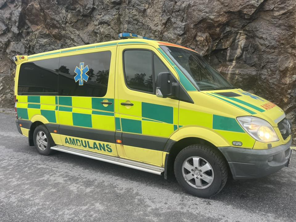 MERCEDES-BENZ Sprinter 316 NGT - 救护车:图4 MERCEDES-BENZ Sprinter 316 NGT - 救护车:图4