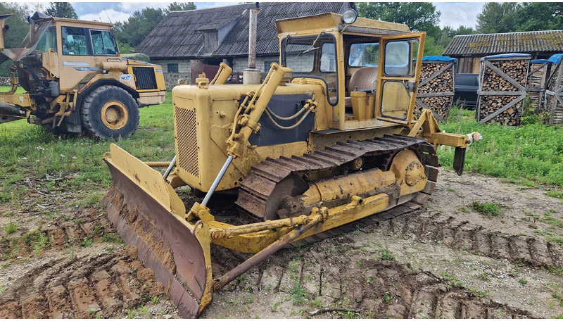 Caterpillar D4D - 推土机:图1 Caterpillar D4D - 推土机:图1