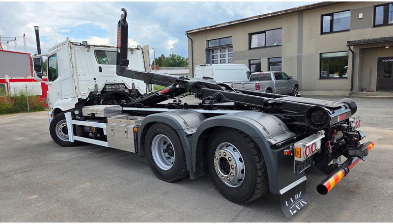 Mercedes-Benz Actros 2543 6X2*4 - 吊钩升降车:图4 Mercedes-Benz Actros 2543 6X2*4 - 吊钩升降车:图4