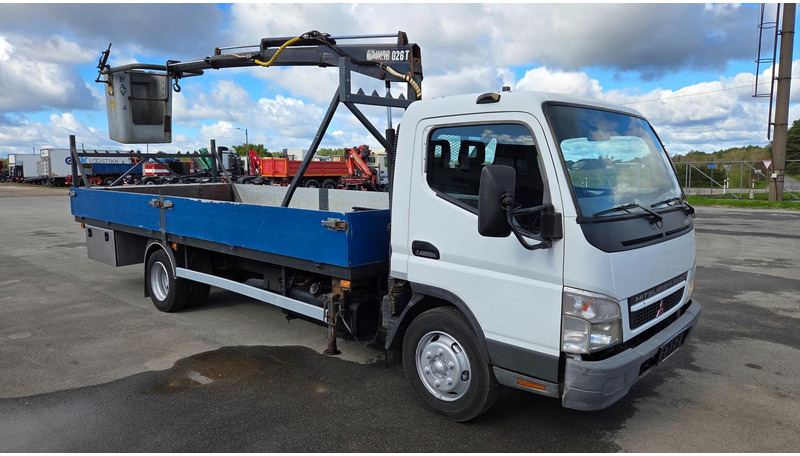 Mitsubishi CANTER FE85B HIAB 026 - 栏板式/ 平板卡车, 起重车:图2 Mitsubishi CANTER FE85B HIAB 026 - 栏板式/ 平板卡车, 起重车:图2