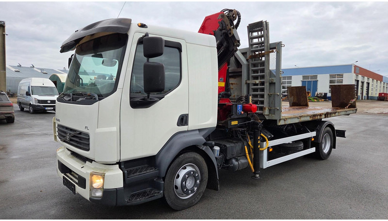 Volvo FL280 4X2 HMF 1560 + platform - 吊钩升降车, 起重车:图1 Volvo FL280 4X2 HMF 1560 + platform - 吊钩升降车, 起重车:图1