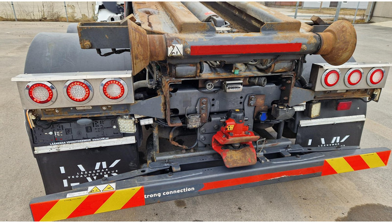 Volvo FM500 6X2*4 - 吊钩升降车:图5 Volvo FM500 6X2*4 - 吊钩升降车:图5