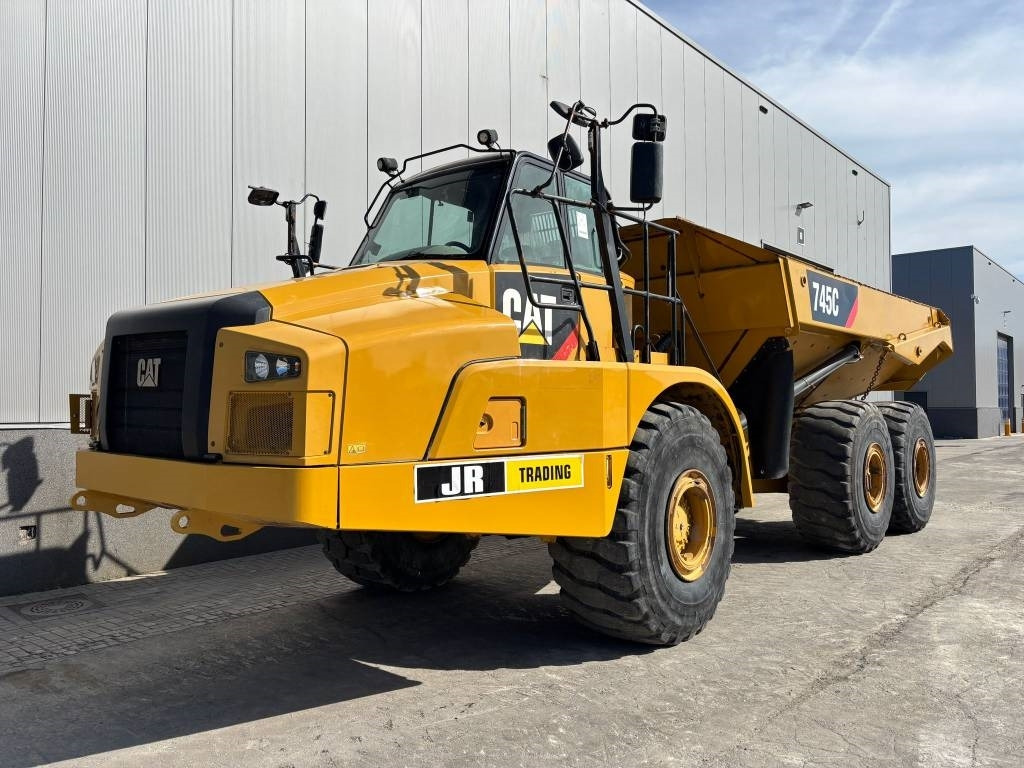 CAT 745 C - 铰接式自卸车:图2 CAT 745 C - 铰接式自卸车:图2