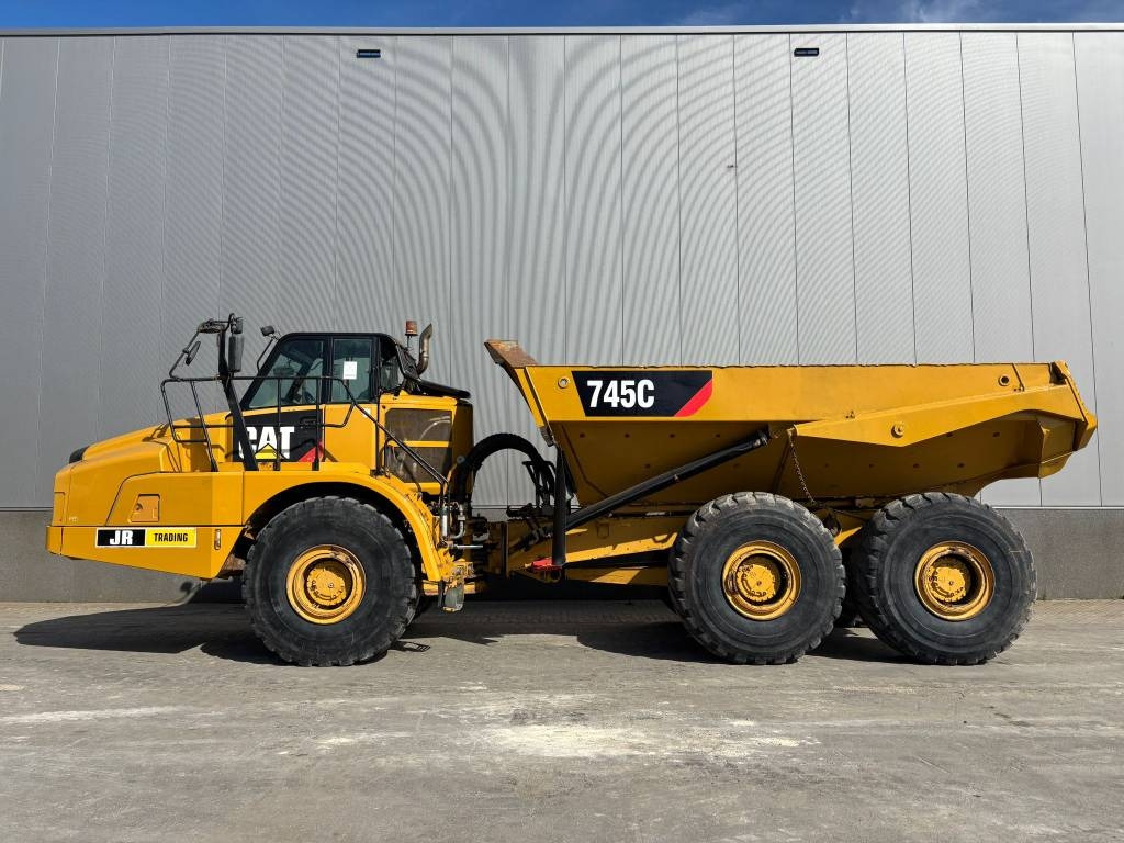 CAT 745 C - 铰接式自卸车:图1 CAT 745 C - 铰接式自卸车:图1