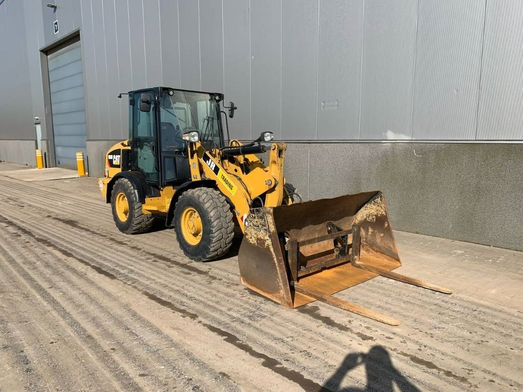 轮式装载机 CAT 906:图7 轮式装载机 CAT 906:图7