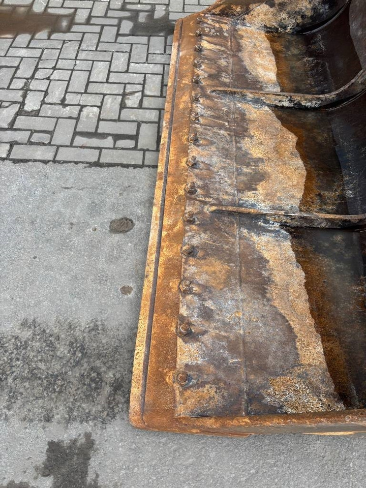 CAT CW 45 S Hydraulic Tilt Bucket - 铲斗 适用于 建筑机械:图3 CAT CW 45 S Hydraulic Tilt Bucket - 铲斗 适用于 建筑机械:图3