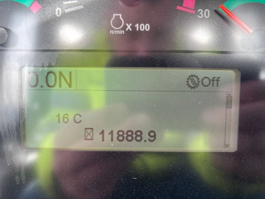 CAT D 6 N LGP (Under Preparation) - 推土机:图3 CAT D 6 N LGP (Under Preparation) - 推土机:图3