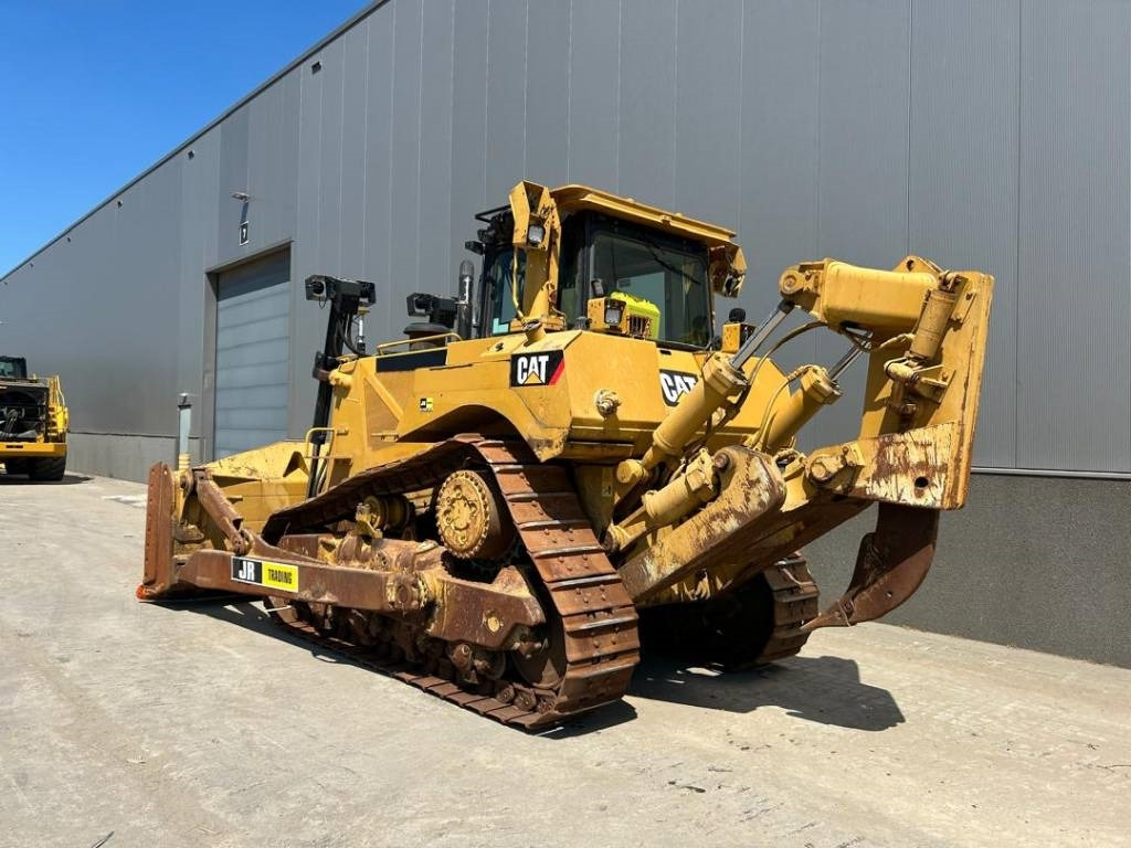 CAT D 8 T (Leica GPS) - 推土机:图3 CAT D 8 T (Leica GPS) - 推土机:图3