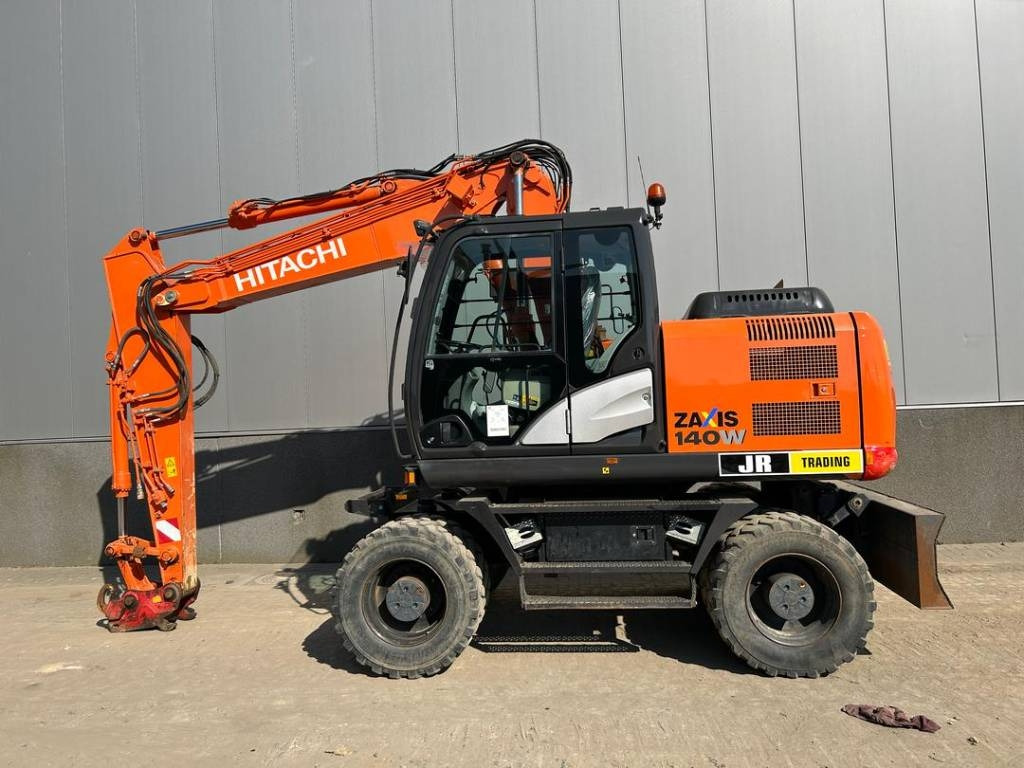Hitachi ZX 140 W-5B  - 轮式挖掘机:图1 Hitachi ZX 140 W-5B  - 轮式挖掘机:图1