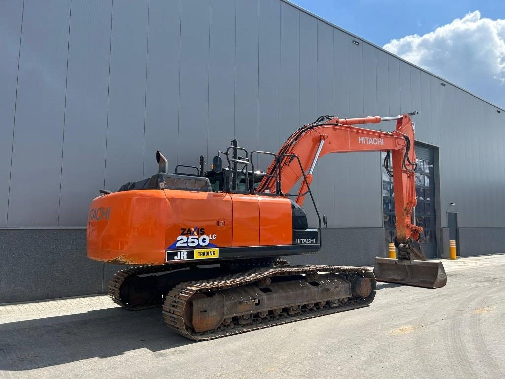 Hitachi ZX 250 LC-6 (GPS Prepared)  - 履带式挖掘机:图5 Hitachi ZX 250 LC-6 (GPS Prepared)  - 履带式挖掘机:图5