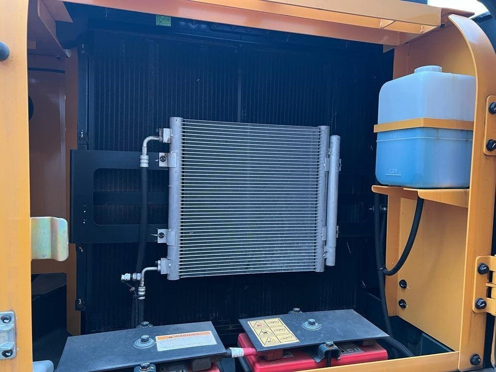 Hyundai R 210 (New / Non CE Certified)  租赁 Hyundai R 210 (New / Non CE Certified)：图18