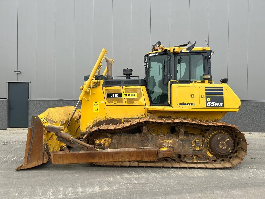 Komatsu D 65 WX-18 - 推土机:图2 Komatsu D 65 WX-18 - 推土机:图2