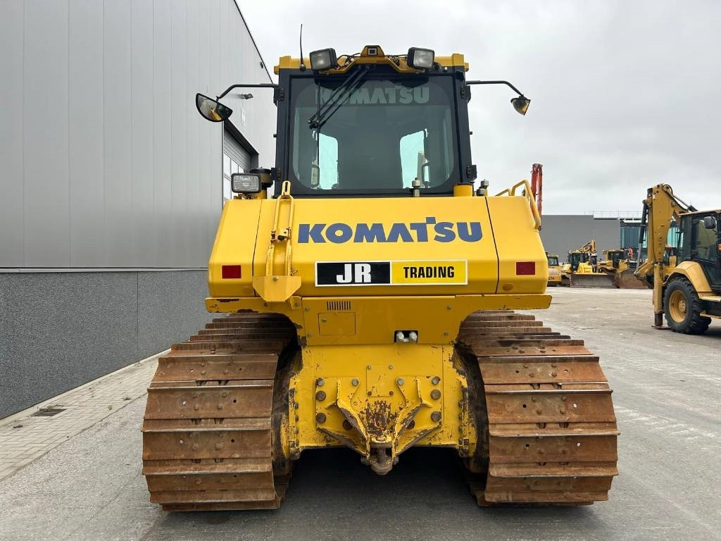 Komatsu D 65 WX-18 - 推土机:图4 Komatsu D 65 WX-18 - 推土机:图4