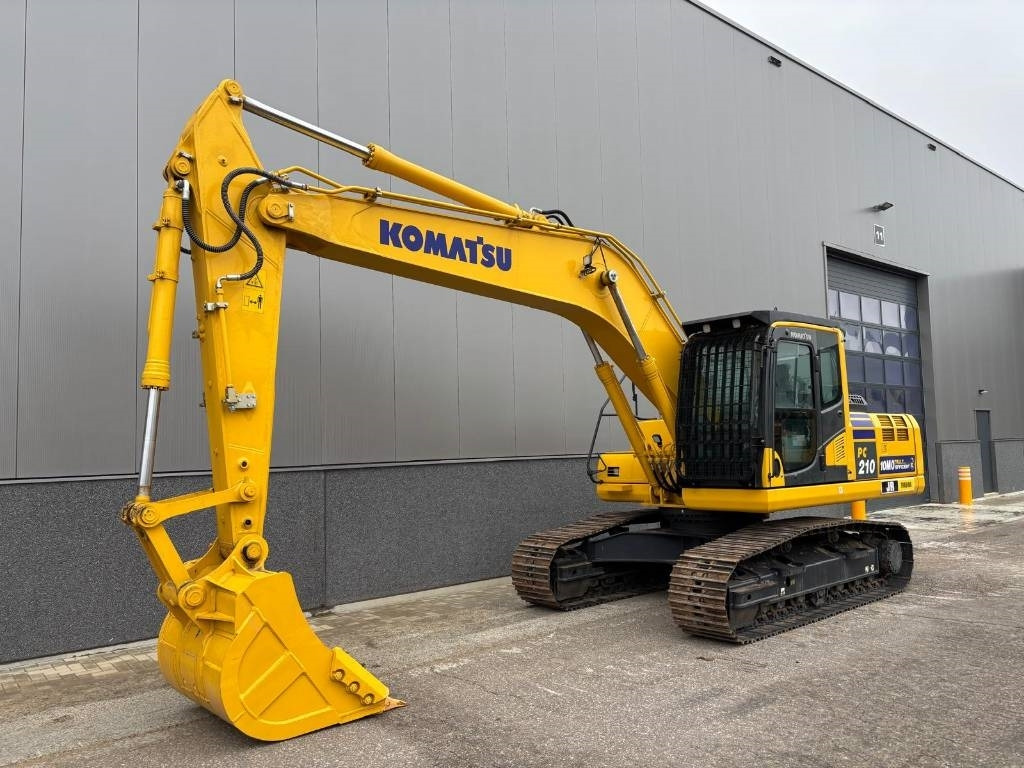 Komatsu PC 210-10M0  - 履带式挖掘机:图2 Komatsu PC 210-10M0  - 履带式挖掘机:图2