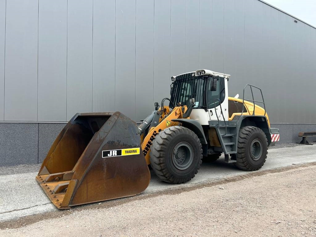 Liebherr L 550 (Comes with High-tip - Mit Hochkipper) - 轮式装载机:图2 Liebherr L 550 (Comes with High-tip - Mit Hochkipper) - 轮式装载机:图2
