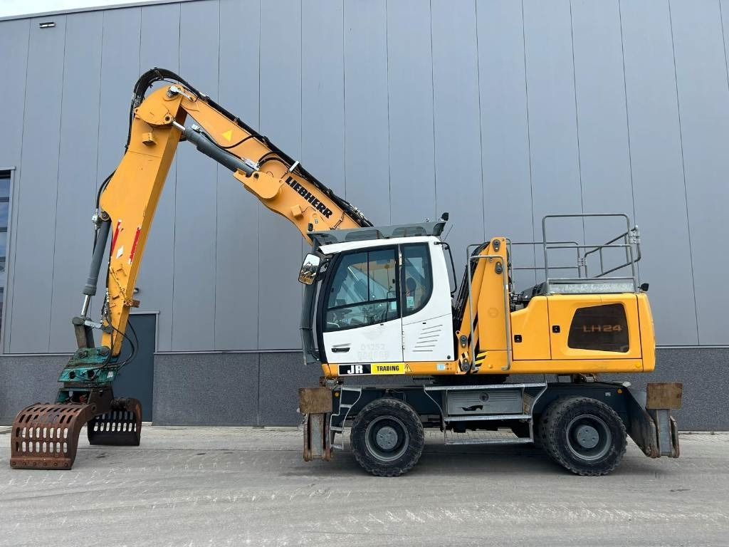 Liebherr LH 24 M - 垃圾/ 工业叉装车:图3 Liebherr LH 24 M - 垃圾/ 工业叉装车:图3