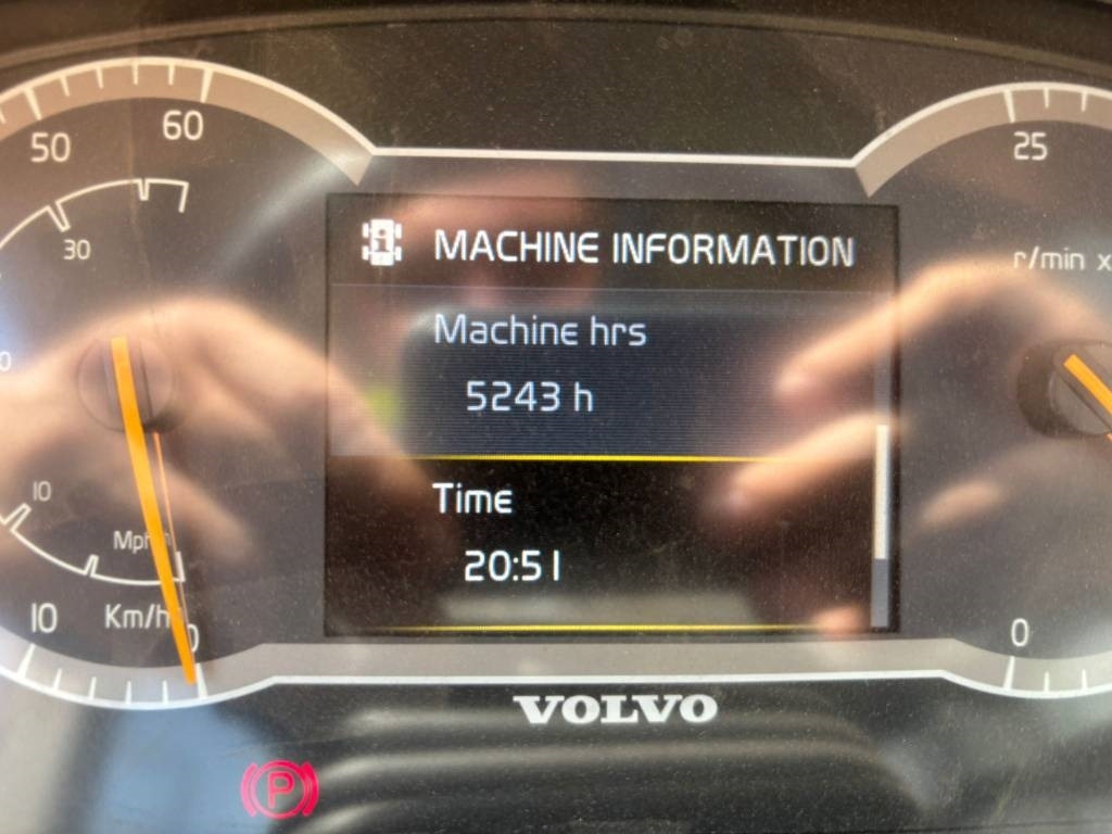 Volvo L 180 H - 轮式装载机:图4 Volvo L 180 H - 轮式装载机:图4