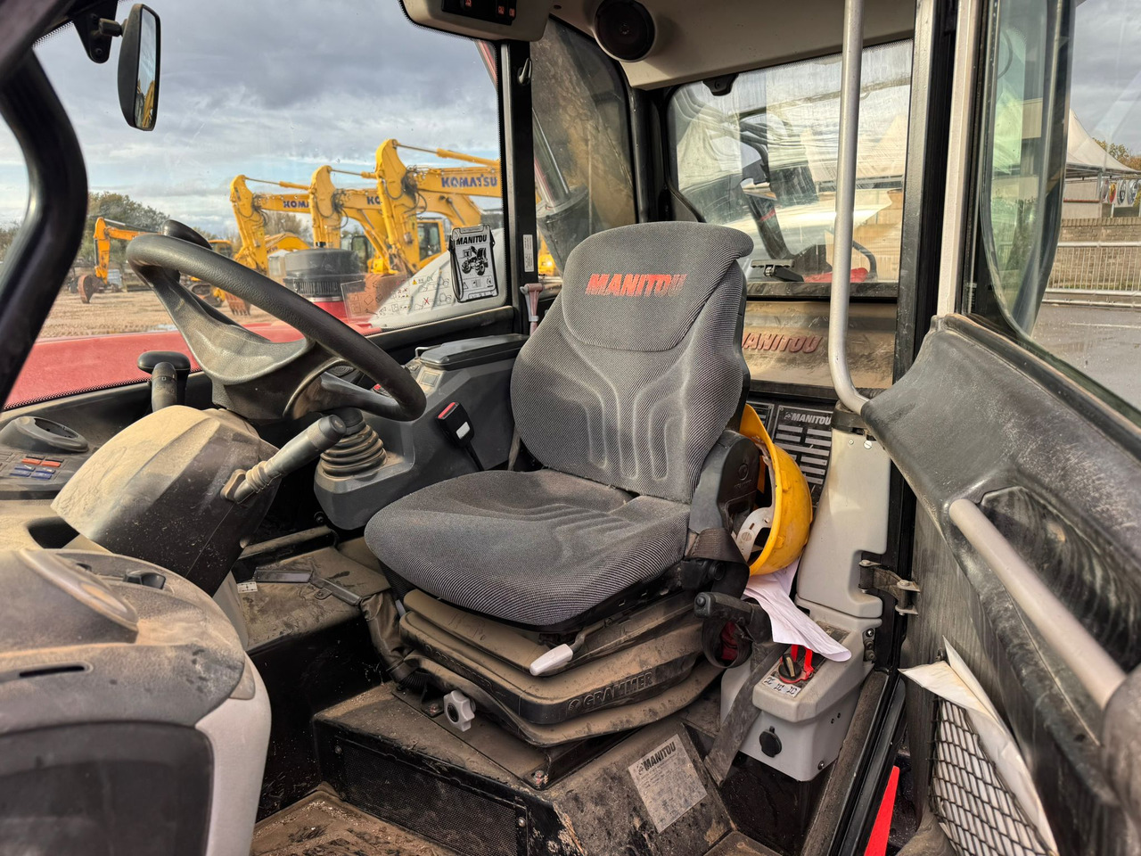 MANITOU MLT 733 115 - 伸缩臂叉装车:图5 MANITOU MLT 733 115 - 伸缩臂叉装车:图5