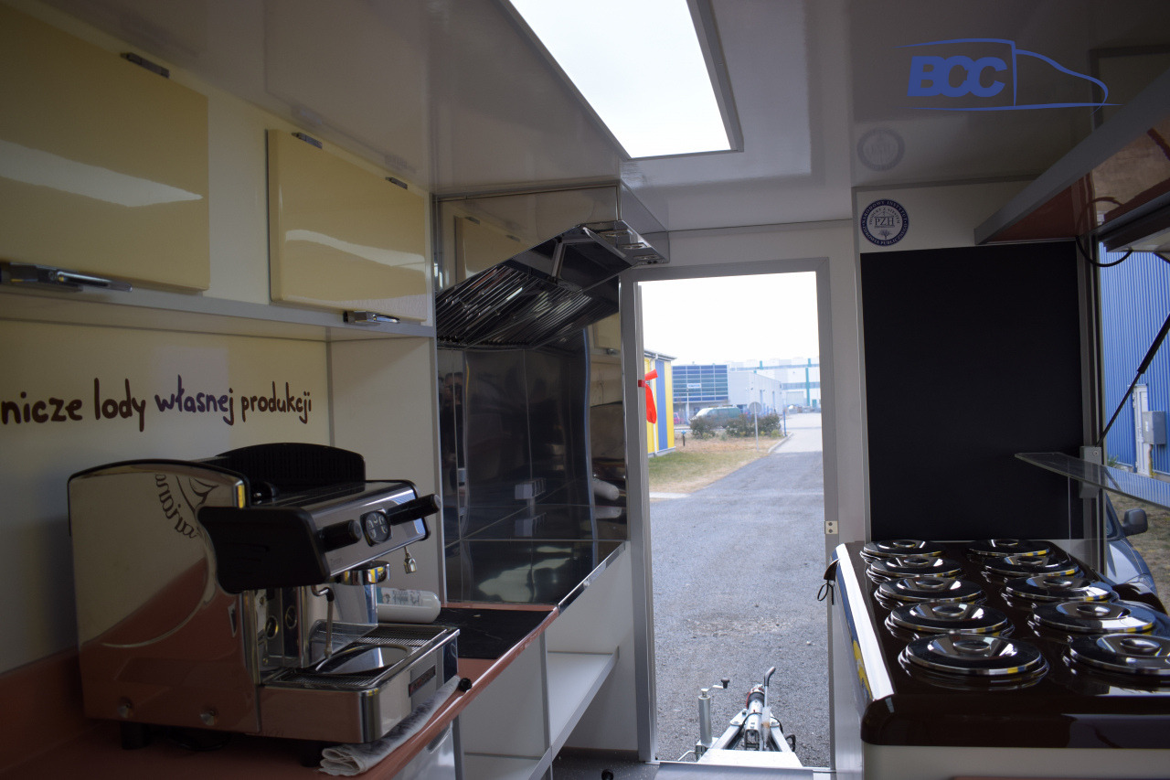 BCC POLSKA - FOOD TRUCK - MOBILNA LODZIARNIA, PEUGEOT BOXER 租赁 BCC POLSKA - FOOD TRUCK - MOBILNA LODZIARNIA, PEUGEOT BOXER：图8