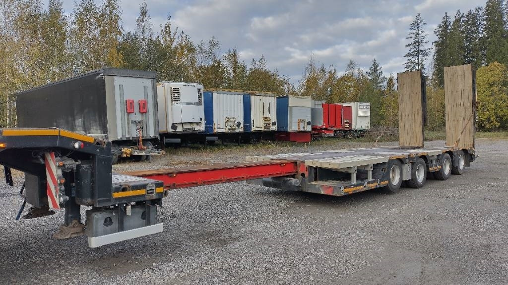 Kell-berg Jatko pokka, pitkillä rampeilla, pyöräkotelot - 低装载半拖车:图1 Kell-berg Jatko pokka, pitkillä rampeilla, pyöräkotelot - 低装载半拖车:图1