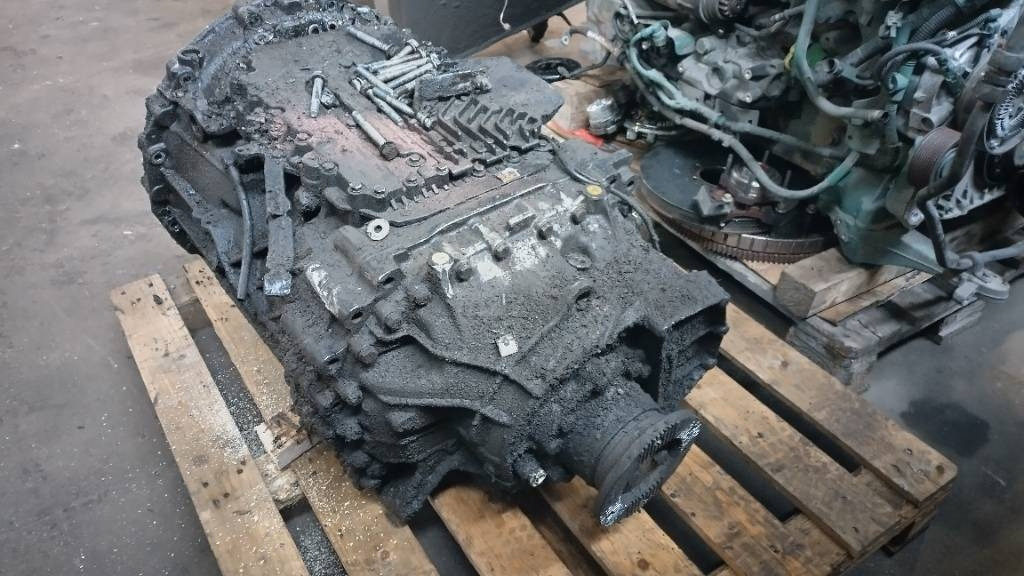 MAN ZF Traxon 12TX2820 TO - 变速箱 适用于 卡车:图1 MAN ZF Traxon 12TX2820 TO - 变速箱 适用于 卡车:图1